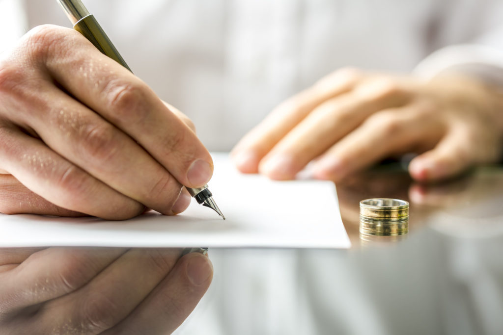 bankruptcy after divorce, signing documents