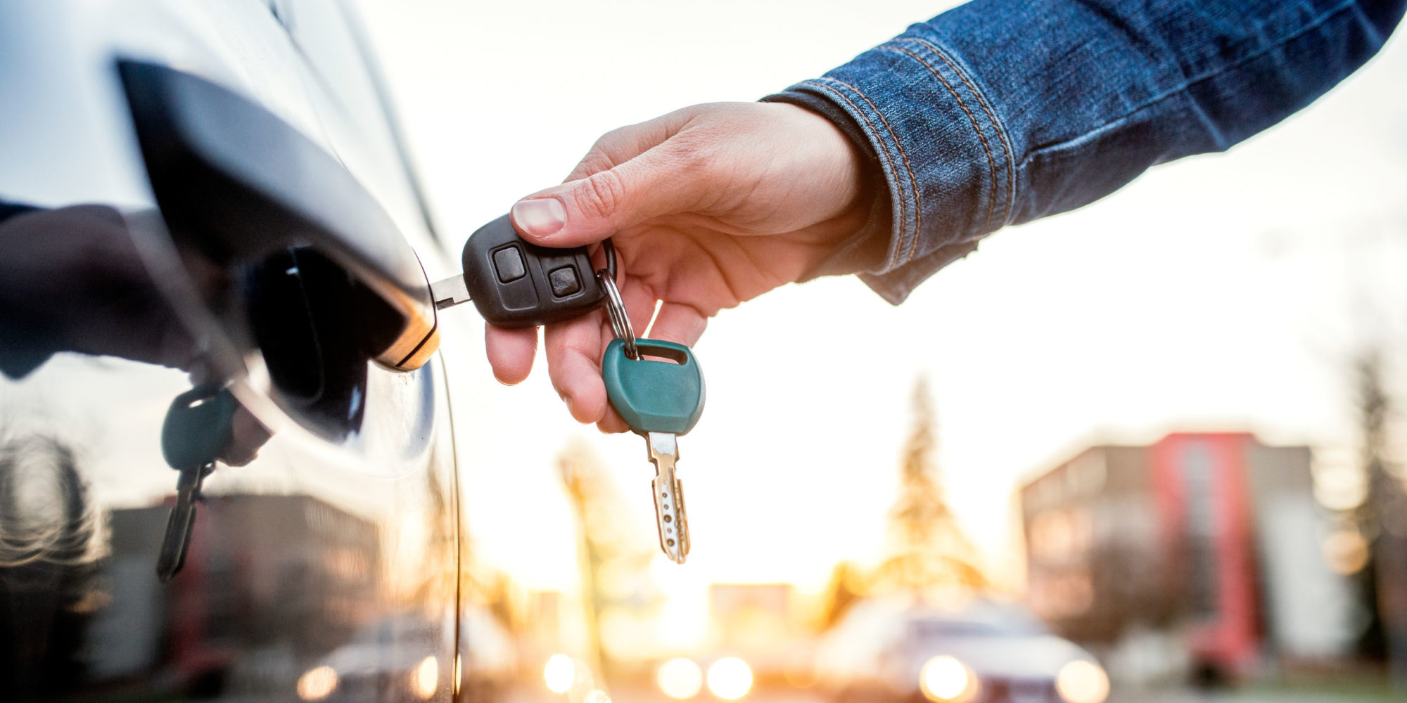 ¿Puedo suspender los pagos de mi automóvil si me declaro en bancarrota según el Capítulo 13? car payments in chapter 13