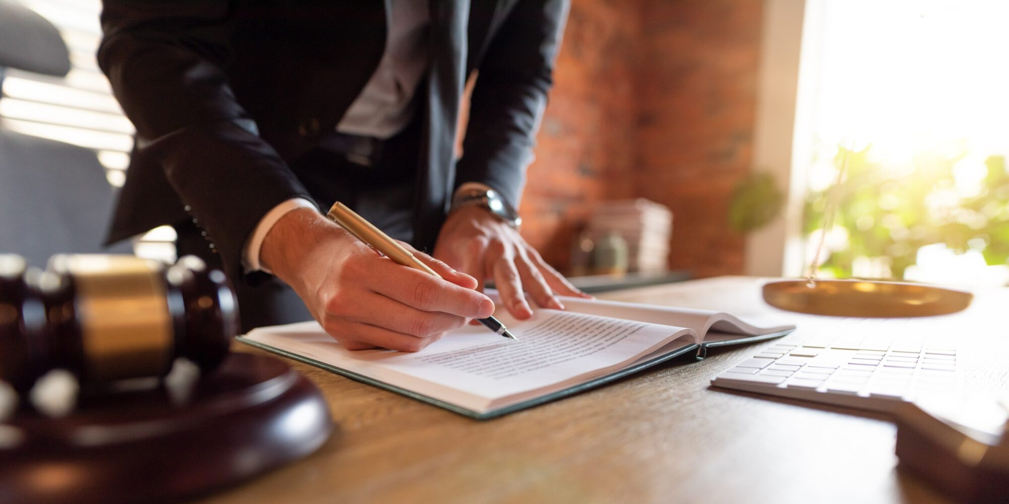 5 Signs You Need an Emergency Bankruptcy Attorney emergency bankruptcy
