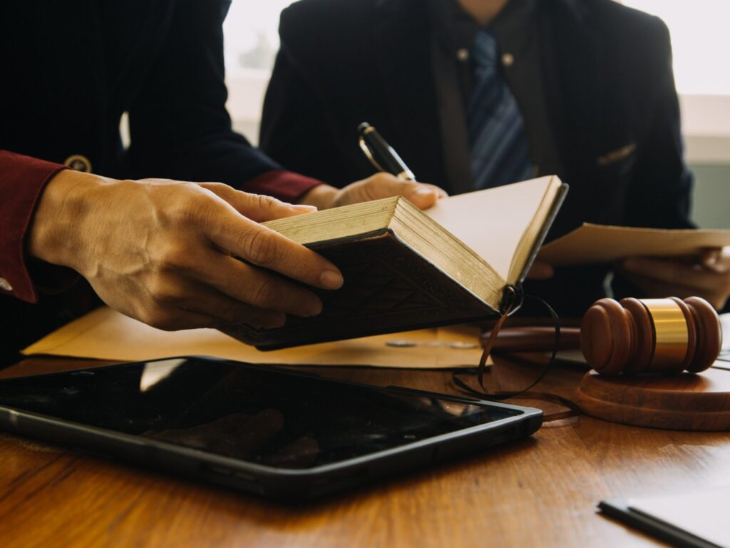 Abogados de defensa criminal y bancarrota en Goodyear