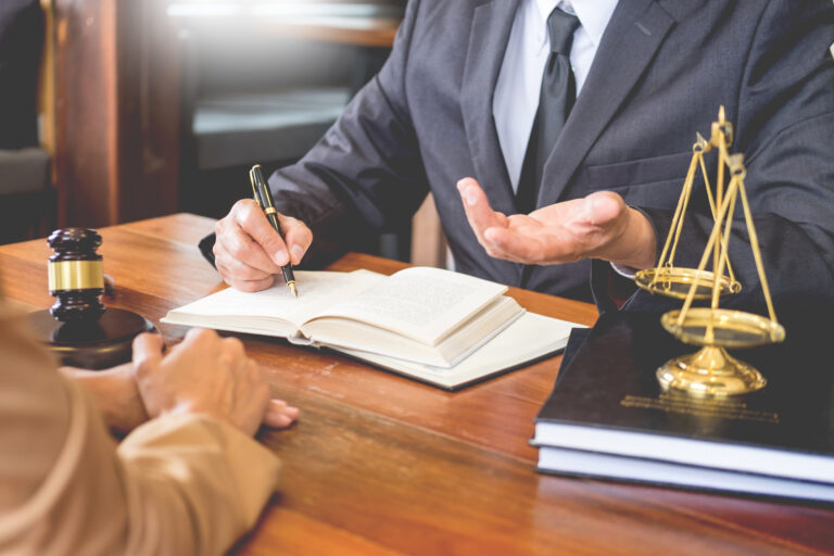 Abogados de restauración del derecho a portar armas en Cottonwood