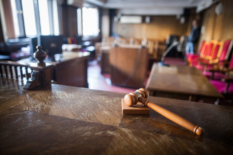 Abogados de restauración del derecho a portar armas en Guadalupe